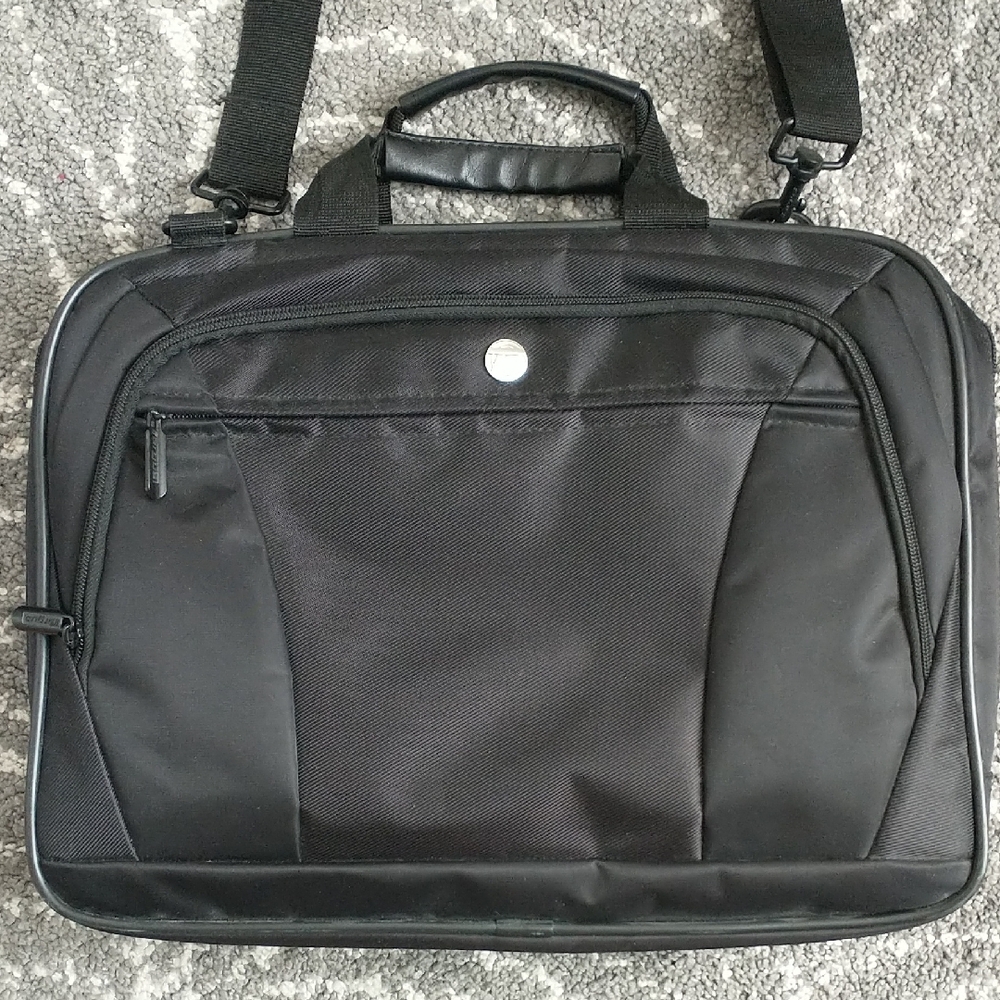 Targus Black Men's Briefcase